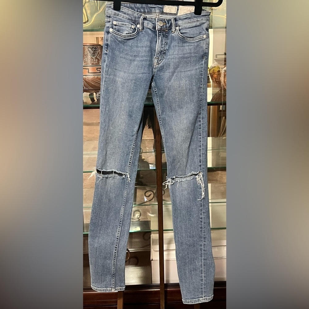 Women’s ALL SAINTS Low-Rise Skinny Fit Jean’s SIZE:26 - Picture 2 of 8